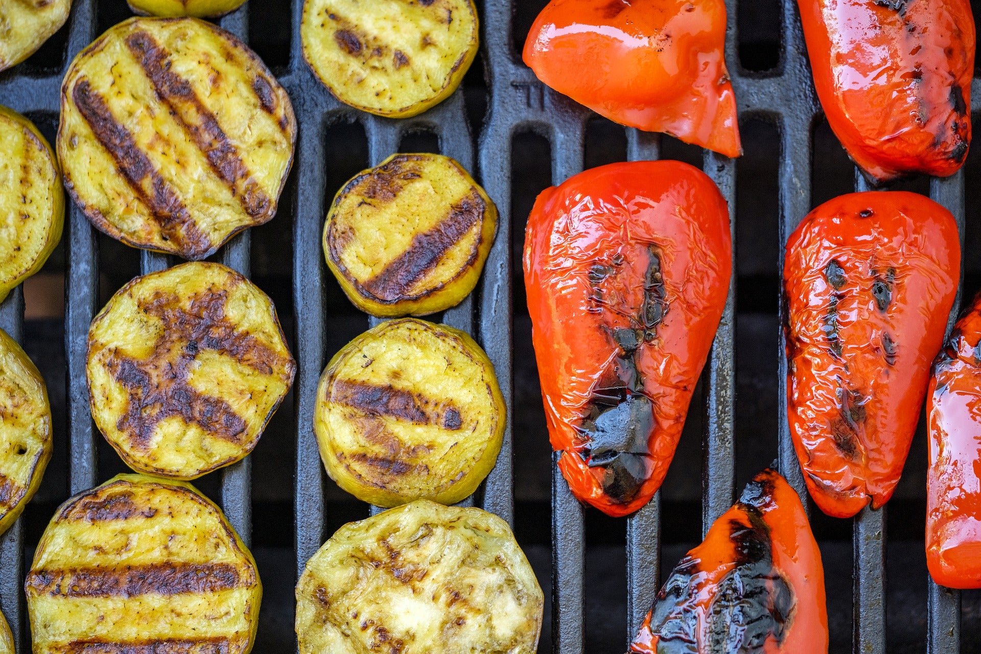 Grilovaná zelenina: jak ji připravit a kdy kterou stáhnout z grilu?