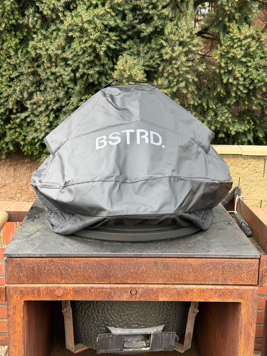 BSTRD. Raincover Solo