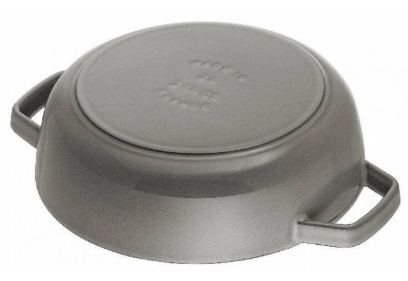 STAUB CHistera soté pánev se samopodlévací poklicí 26 cm/3,25l šedá