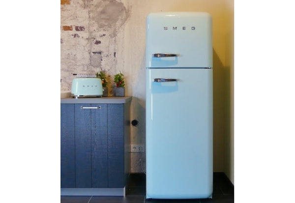 SMEG 50's RS kombinovaná lednice s mrazákem nahoře 222l/72l otv.levé 172x60 cm pastelově modrá