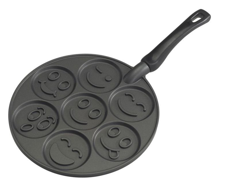 Nordic Ware Pánev na lívance smajlík 1920