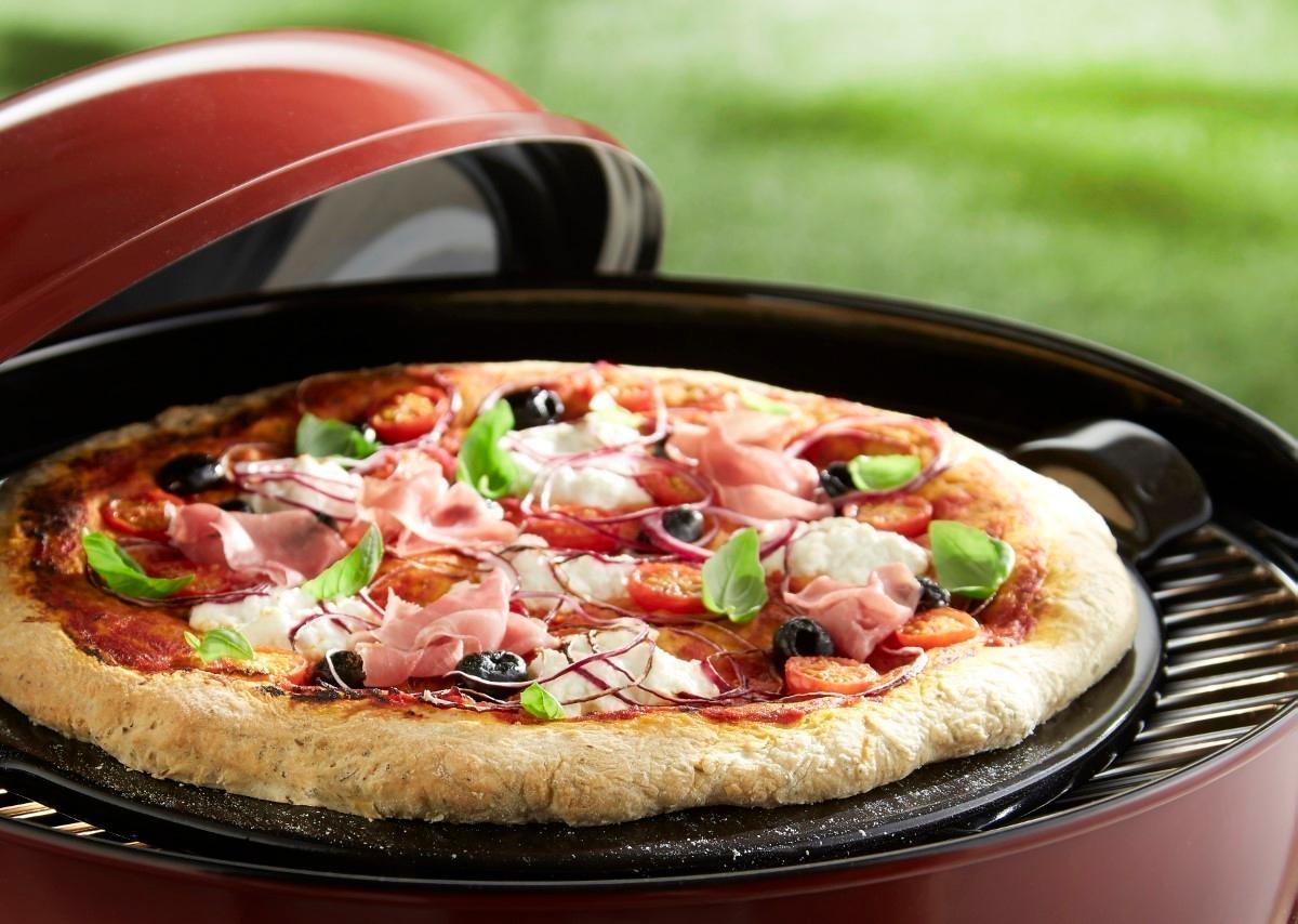 Emile Henry Pizza stone  37 cm hladký