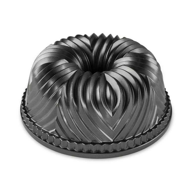 Nordic Ware Forma na bábovku Bavaria 10 cup grafitová 53624