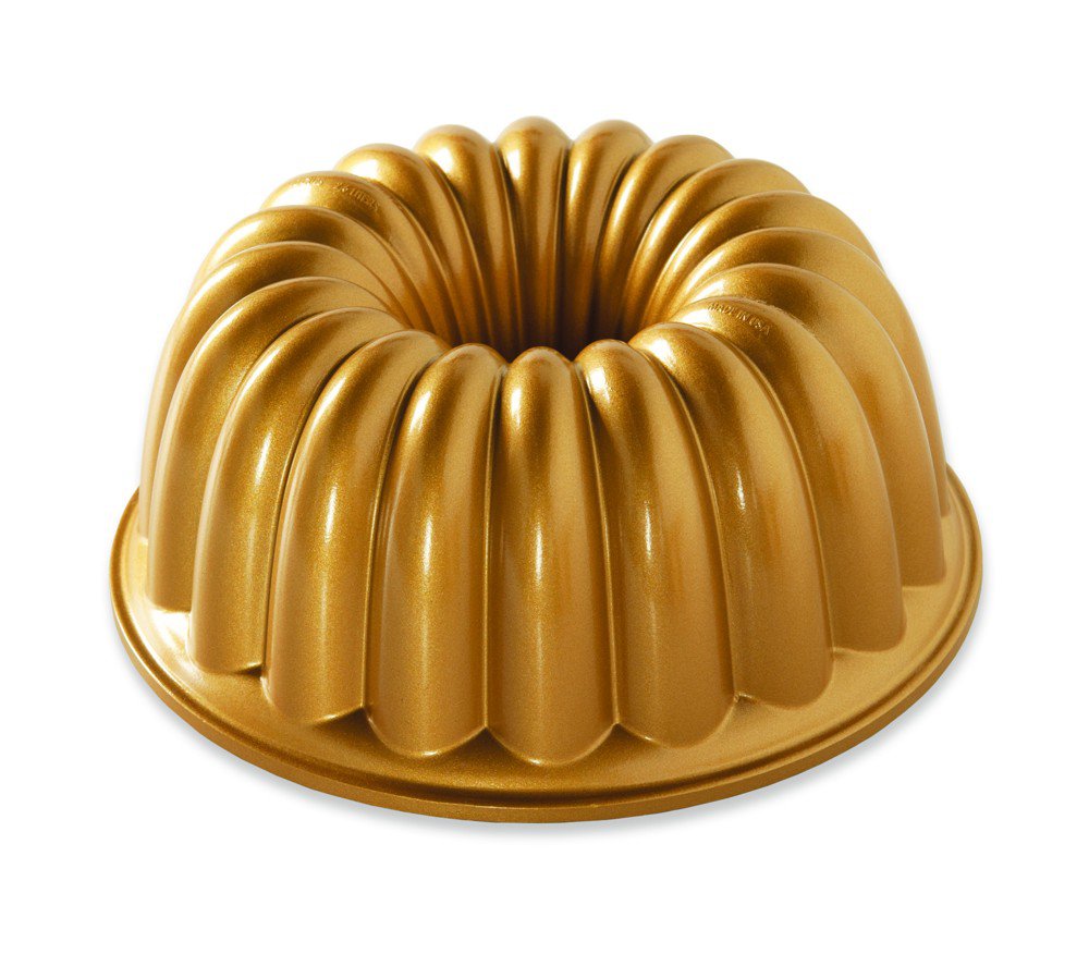 Nordic Ware Forma na bábovku Elegant 10 cup zlatá 58677
