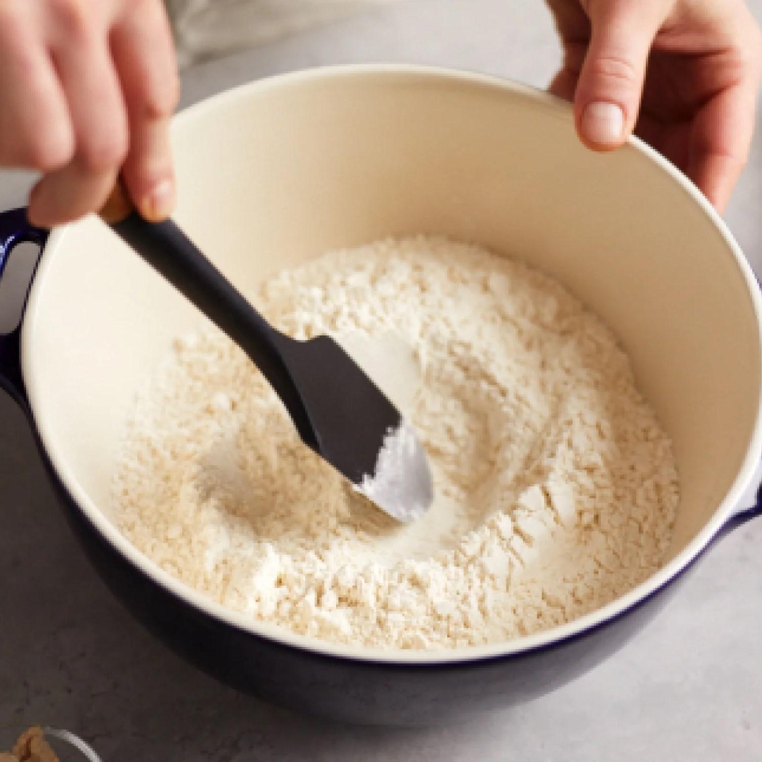 Staub stěrka na těsto 30 cm 1003594