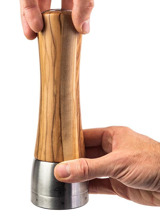 Peugeot MADRAS U´SELECT mlýnek na sůl, ZIRLION 16 cm olivové dřevo 3615700