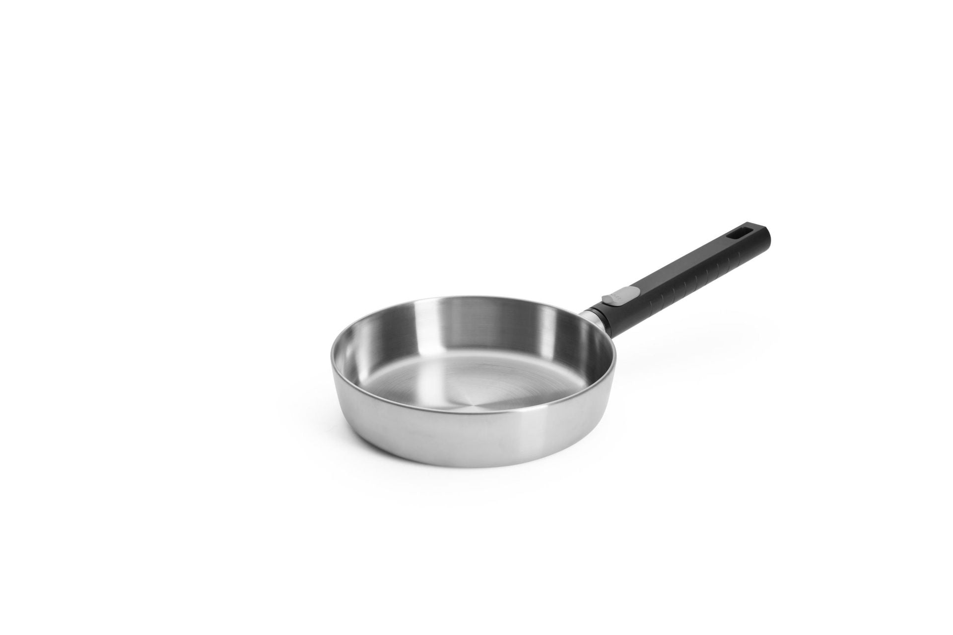 Woll Logic steel, IND pánev, Ø 20 cm, kompozit odním. rukojeť 1520LCS