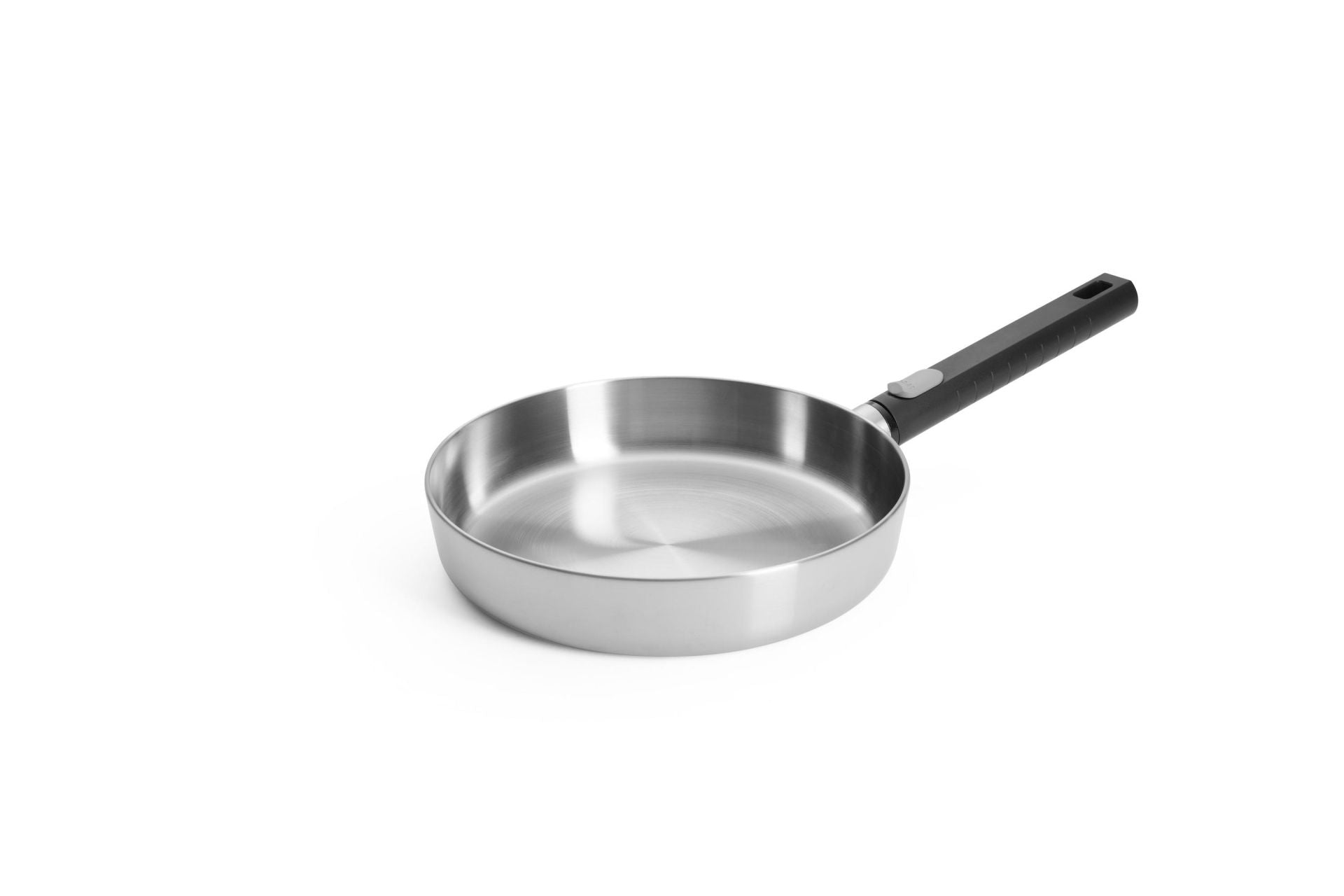 Woll Logic steel, IND pánev, Ø 24 cm, kompozit odním. rukojeť 1524LCS