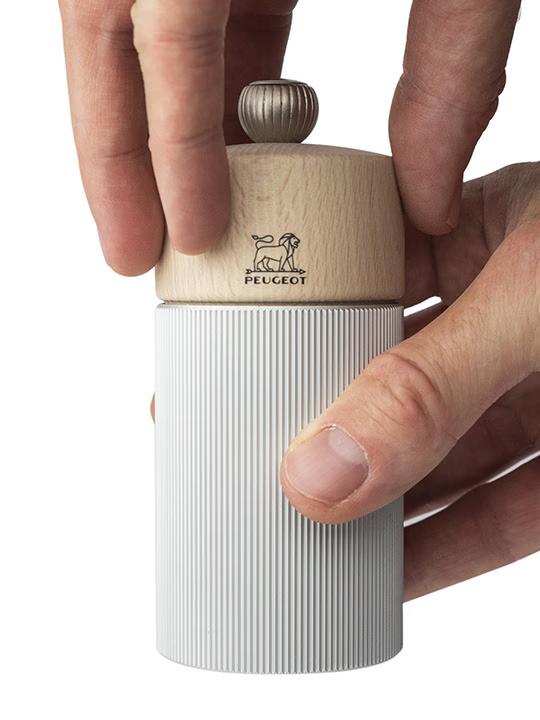Peugeot LINE mlýnek na sůl ZIRLION 12 cm aluminiový přírodní 3989900